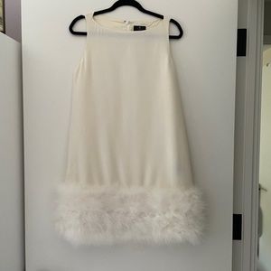 Lisa Perry Dress - white - Size 4 - short - never worn